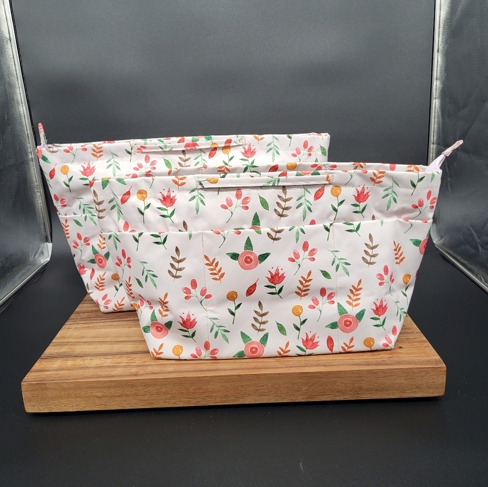 2 Floral Print Tote Bag Organizers, Lots of Storage Space! Never Used, Like New - Picture 1 of 10